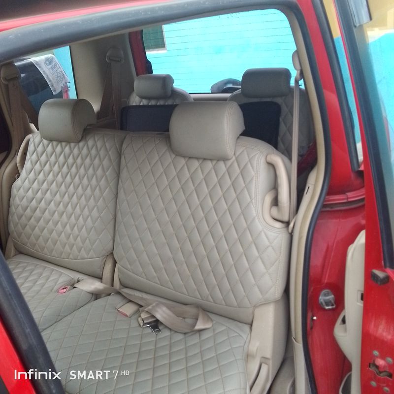 Thumbnail 2 of 2005 Toyota Sienta
